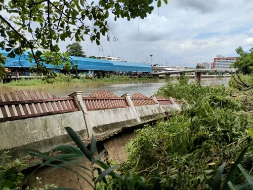 สำรวจกำแพง กั้น ดิน พัง สุพรรณบุรี