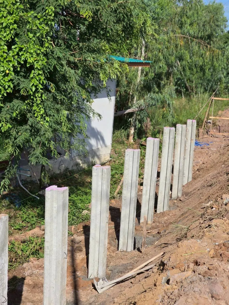เตรียมพื้น บดอัดฐานรองรับ