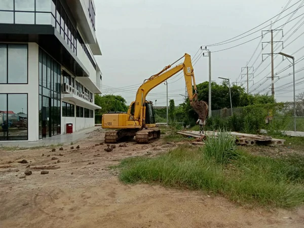 ให้เช่าแบคโฮ ที่ ธีรพงษ์เซอร์วิส ลำดับที่ 44