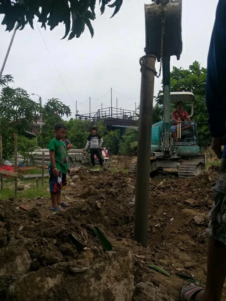 ทุบ รื้อถอนบ้าน และอาคาร