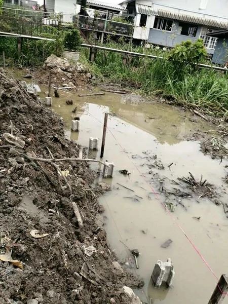 ทุบ รื้อถอนบ้าน และอาคาร