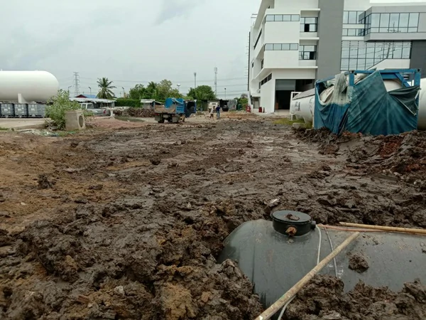 ลงถังบำบัดน้ำเสีย ที่ ธีรพงษ์เซอร์วิส ลำดับที่ 107