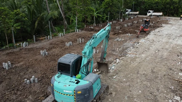 ทุบ รื้อถอนบ้าน และอาคาร