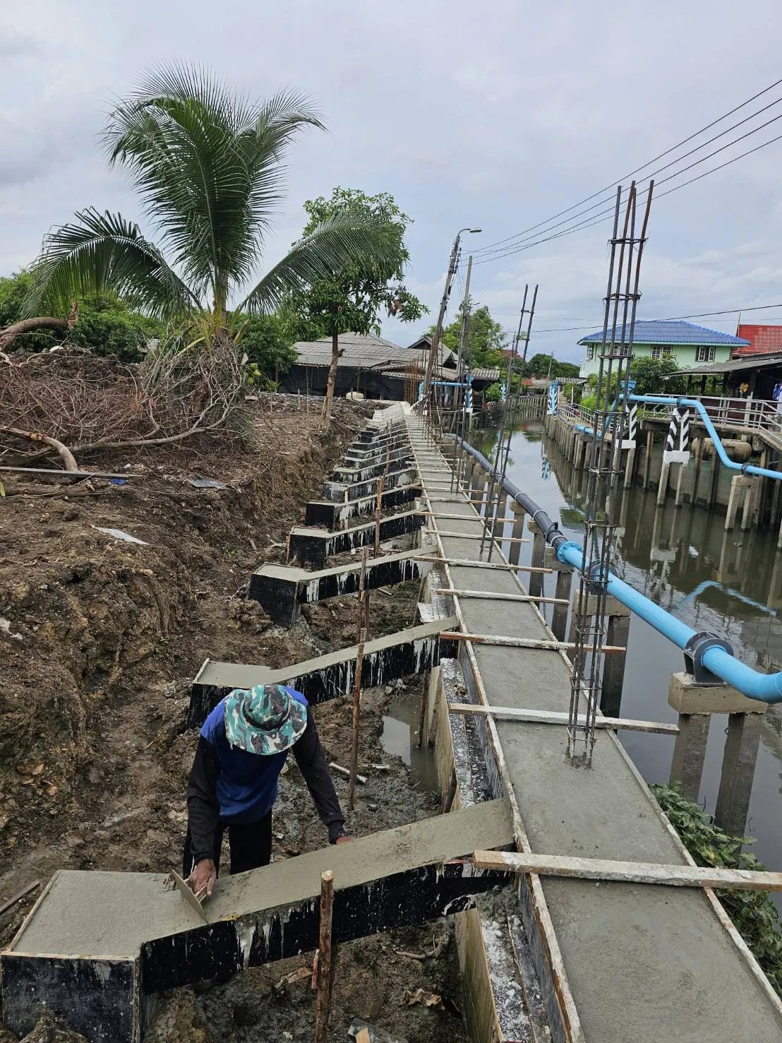 ทุบ รื้อถอนบ้าน และอาคาร