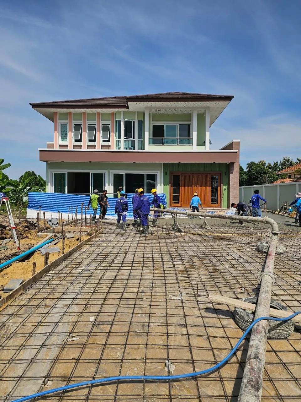 รับเทพื้นคสล มืออาชีพ | ราคาดี งานคุณภาพ รับประกัน