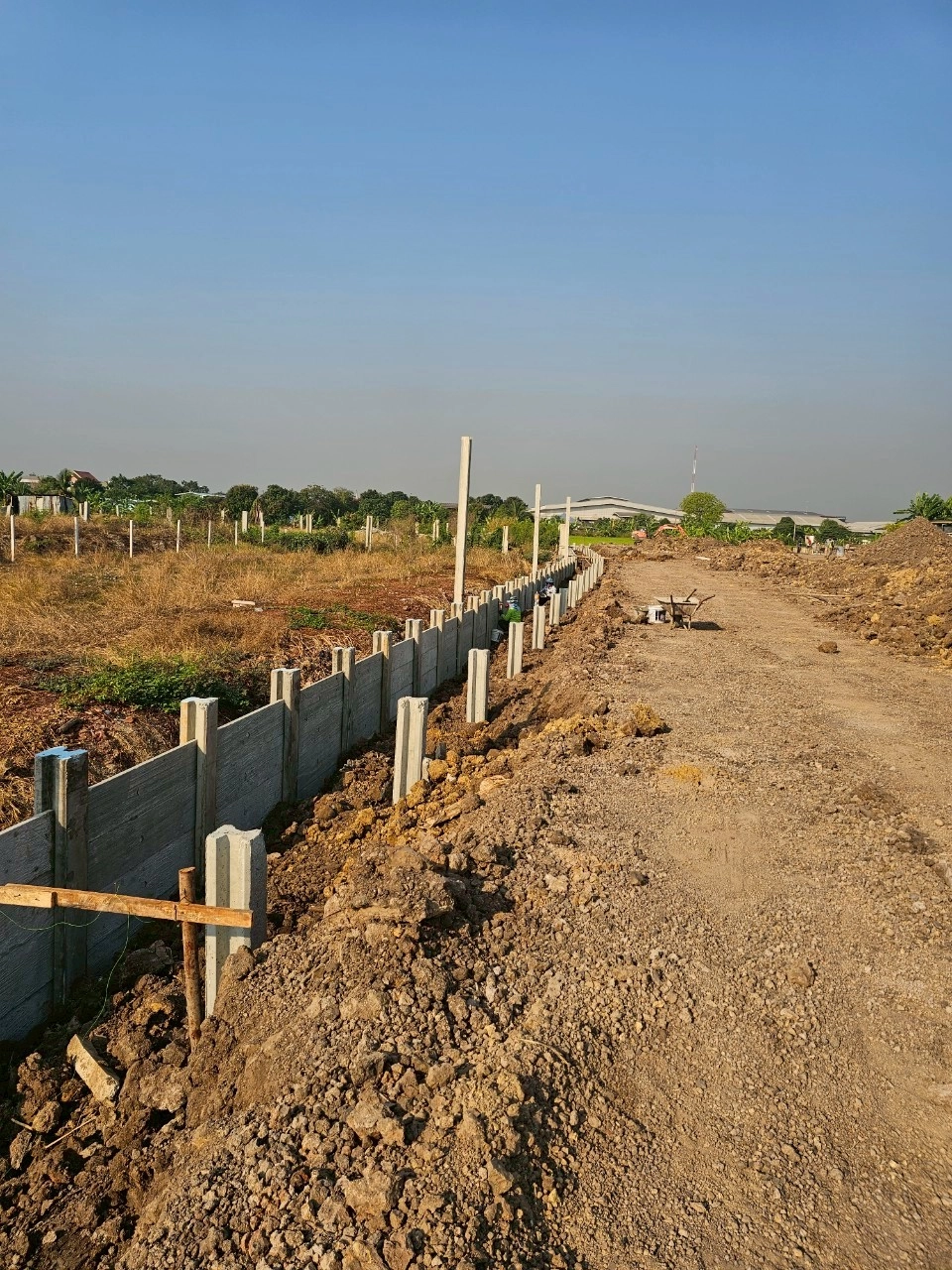ทุบ รื้อถอนบ้าน และอาคาร